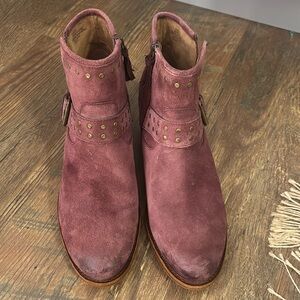 Sofft Maroon Booties